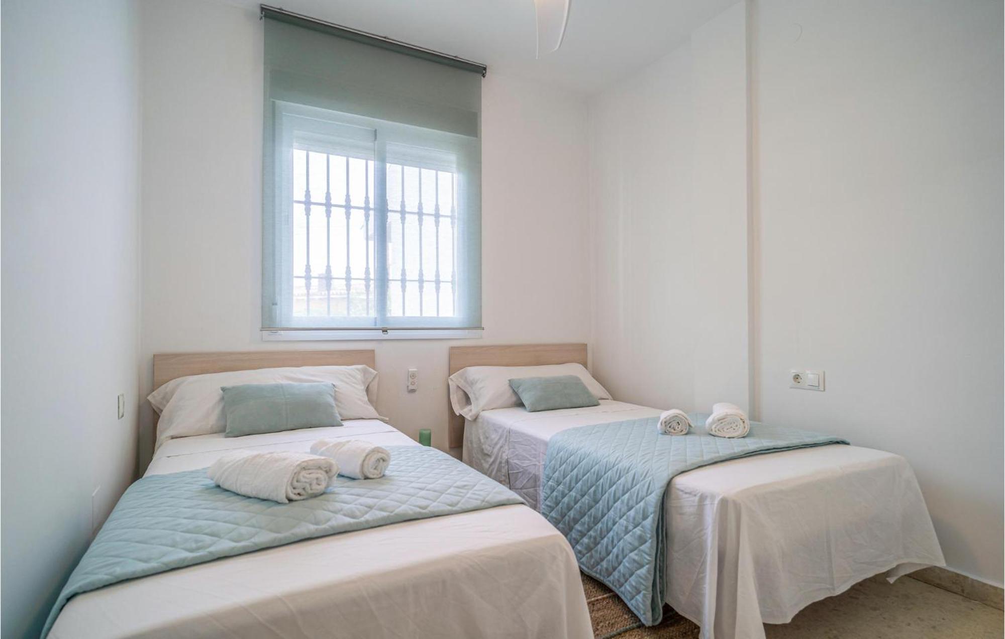 Nice Home In Velez-Malaga With Wifi Экстерьер фото
