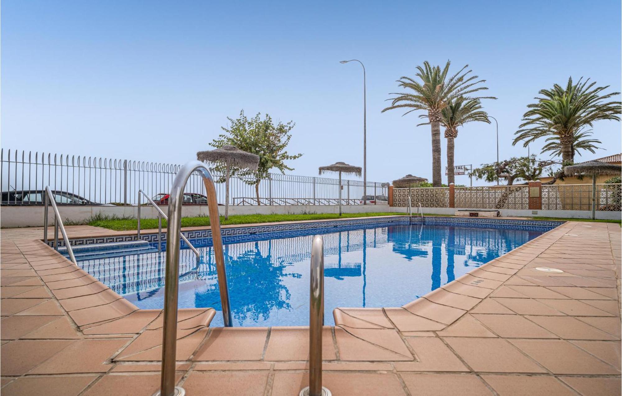 Nice Home In Velez-Malaga With Wifi Экстерьер фото