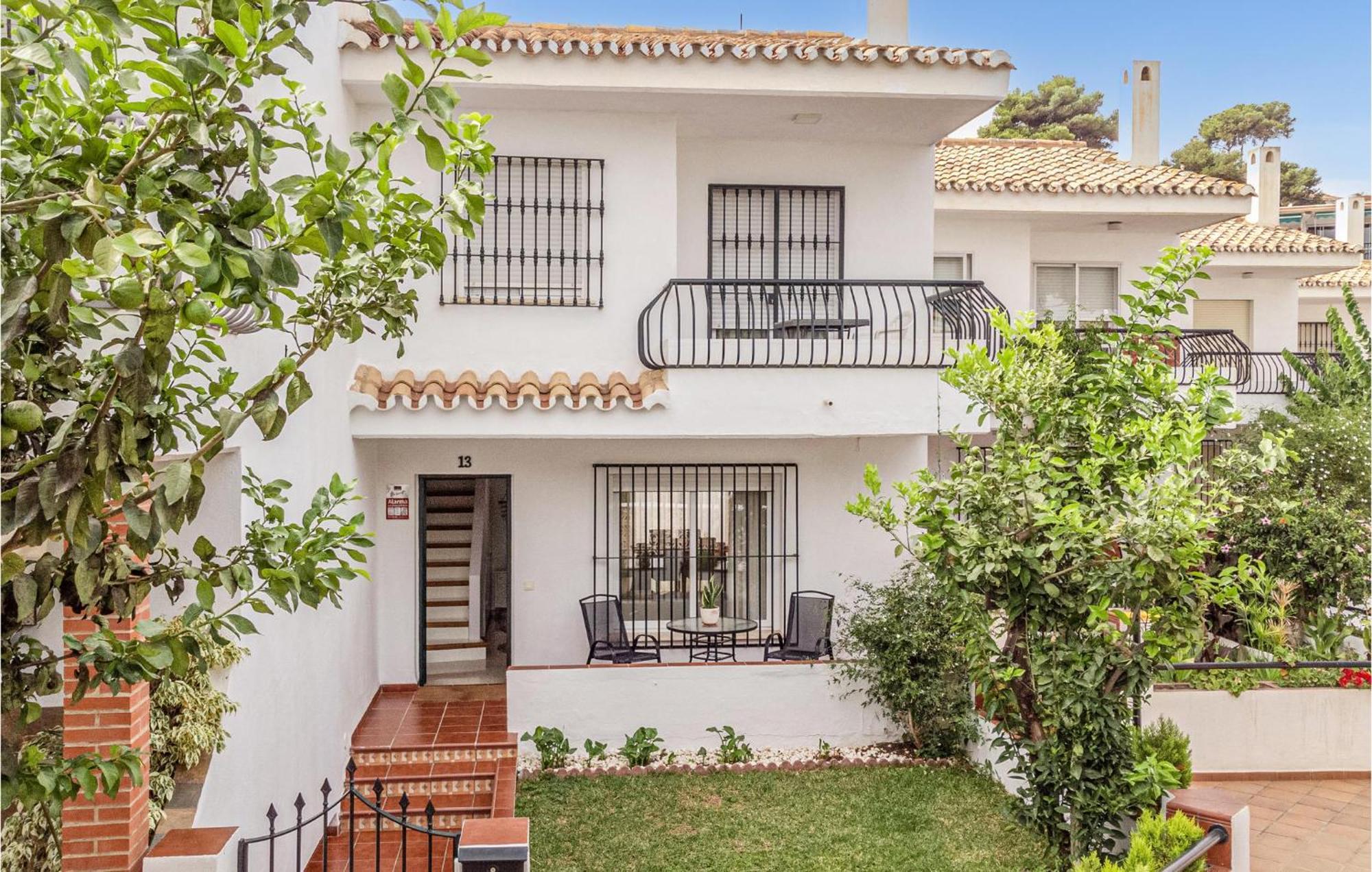 Nice Home In Velez-Malaga With Wifi Экстерьер фото
