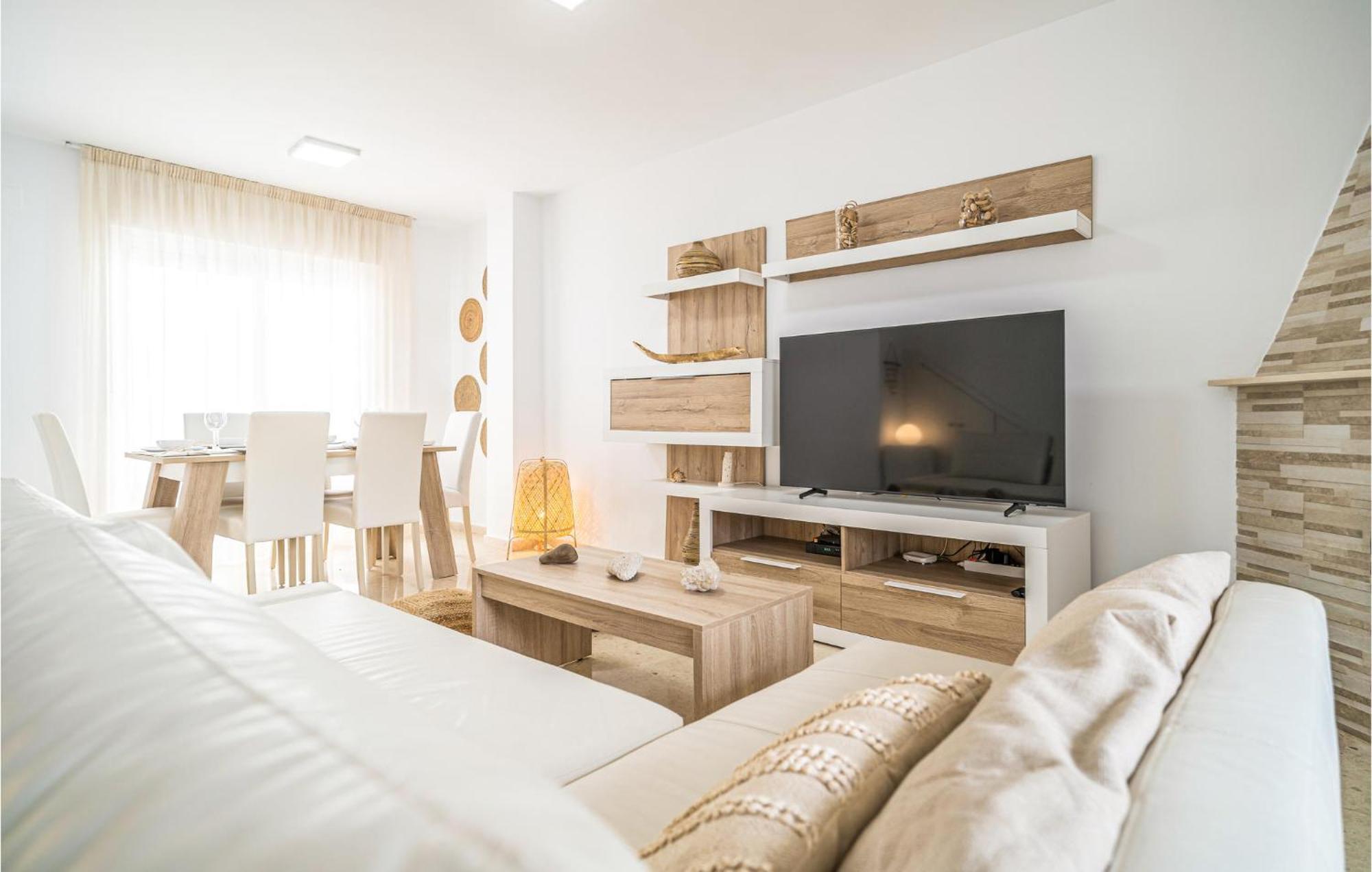 Nice Home In Velez-Malaga With Wifi Экстерьер фото